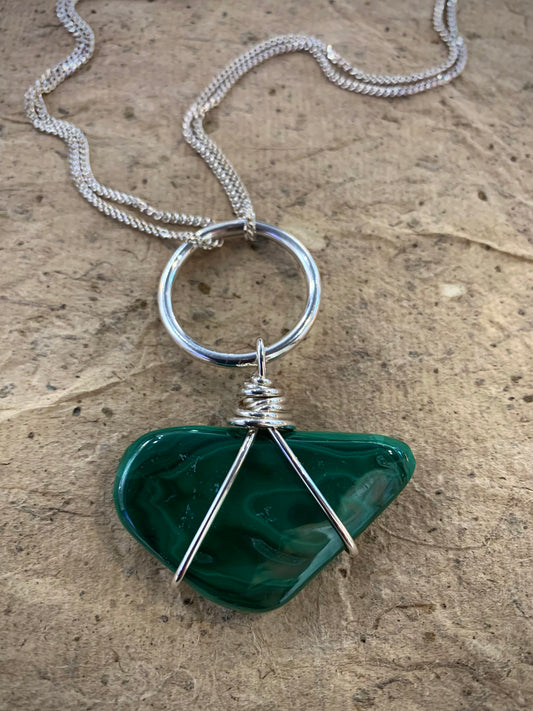 A sterling silver double chain malachite handmade necklace 